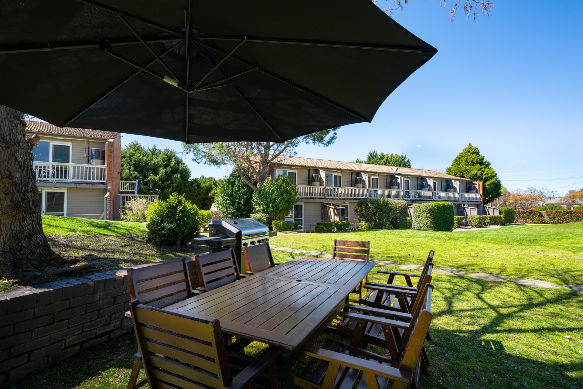 BBQ area barthurst apartments